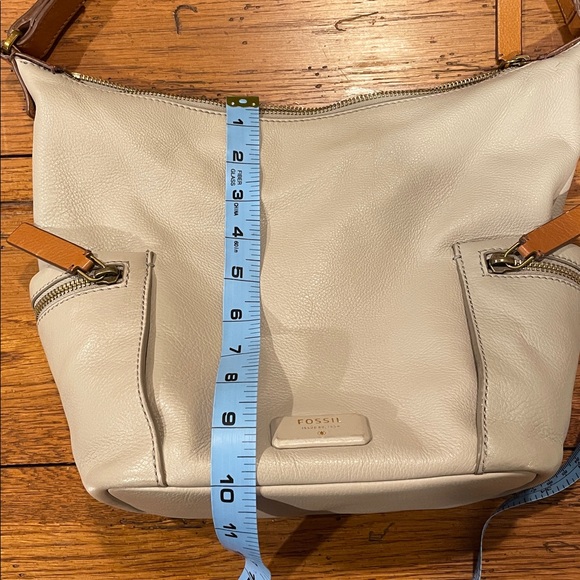 Fossil Genuine Leather Emerson Hobo Bag - Picture 12 of 13